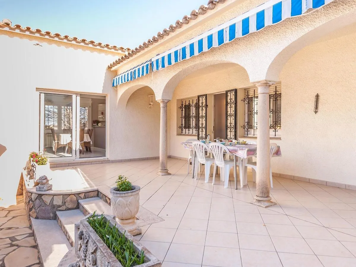 Fantastic Holiday Home With Private Pool In L EscalaL' Escala 0*,  スペイン