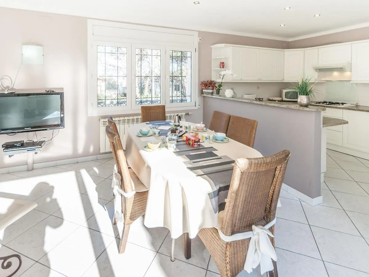 L' Escala Fantastic Holiday Home With Private Pool In L Escala