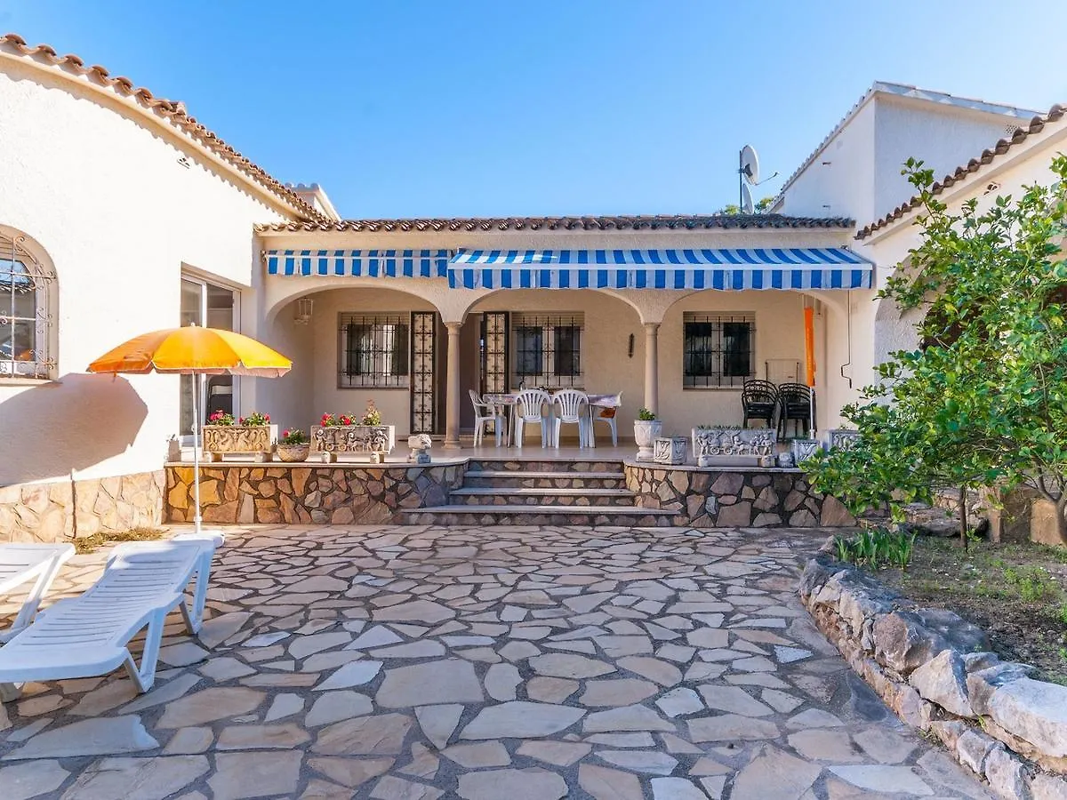 Fantastic Holiday Home With Private Pool In L Escala L' Escala